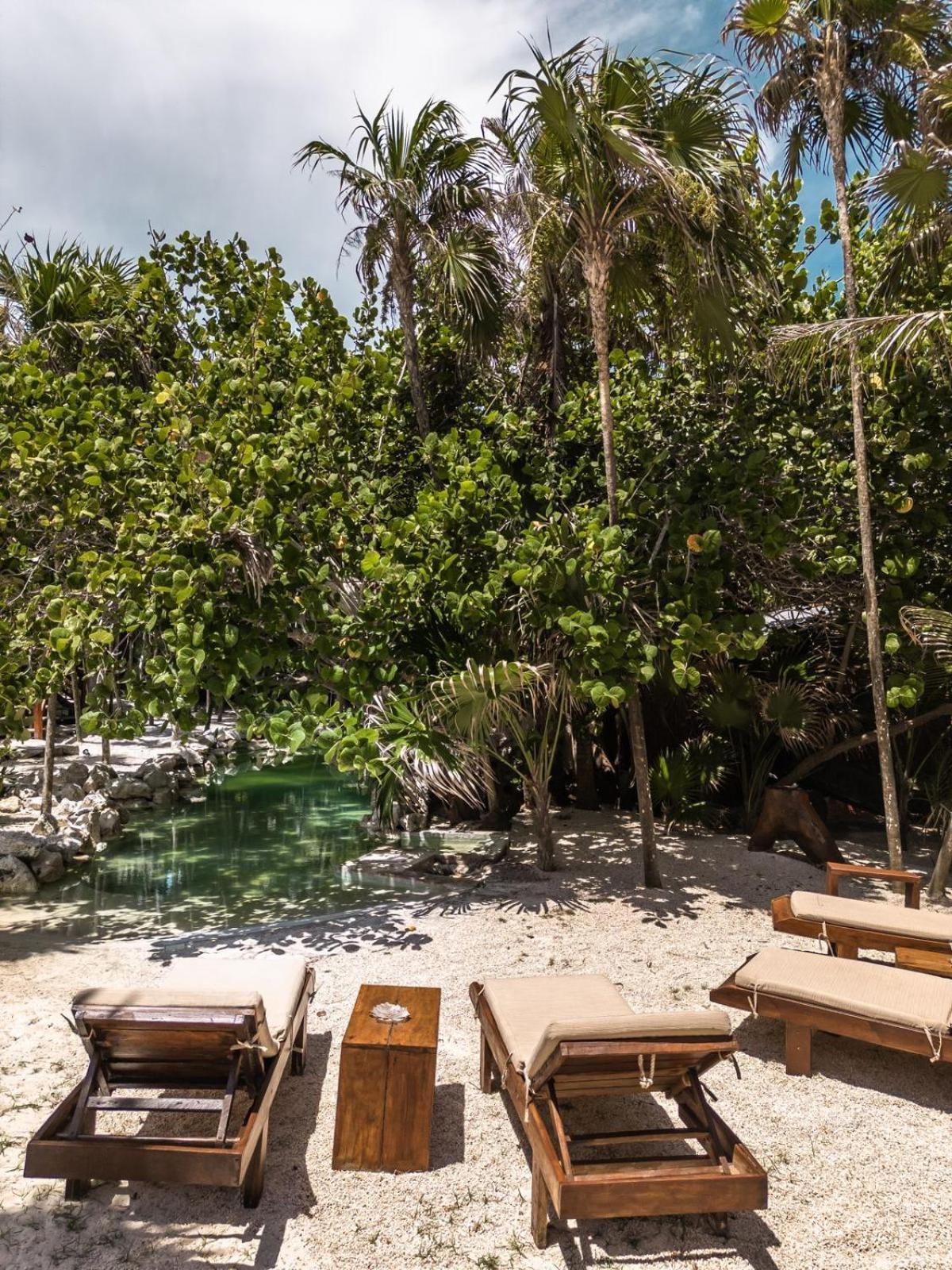 Niken Beachfront Tulum Hotel Exterior foto